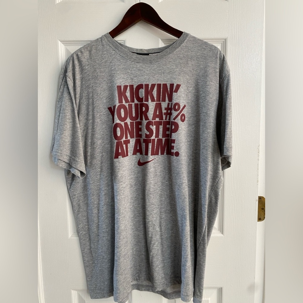 NIKE DRI-Fit Gray Graphic T-Shirt with Red Text